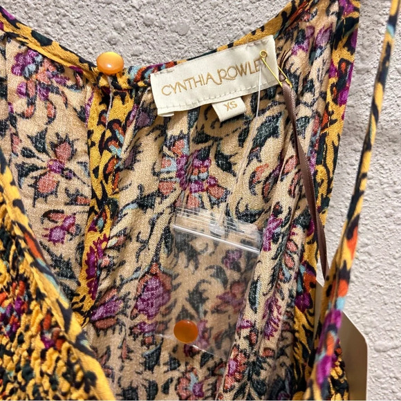 Cynthia Rowley Smocked Neckline Keyhole Back Sleeveless Top Mustard Floral NWT - Picture 4 of 6